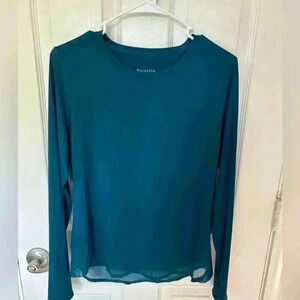 Athleta cadence top teal blue long sleeve workout pullover size small.